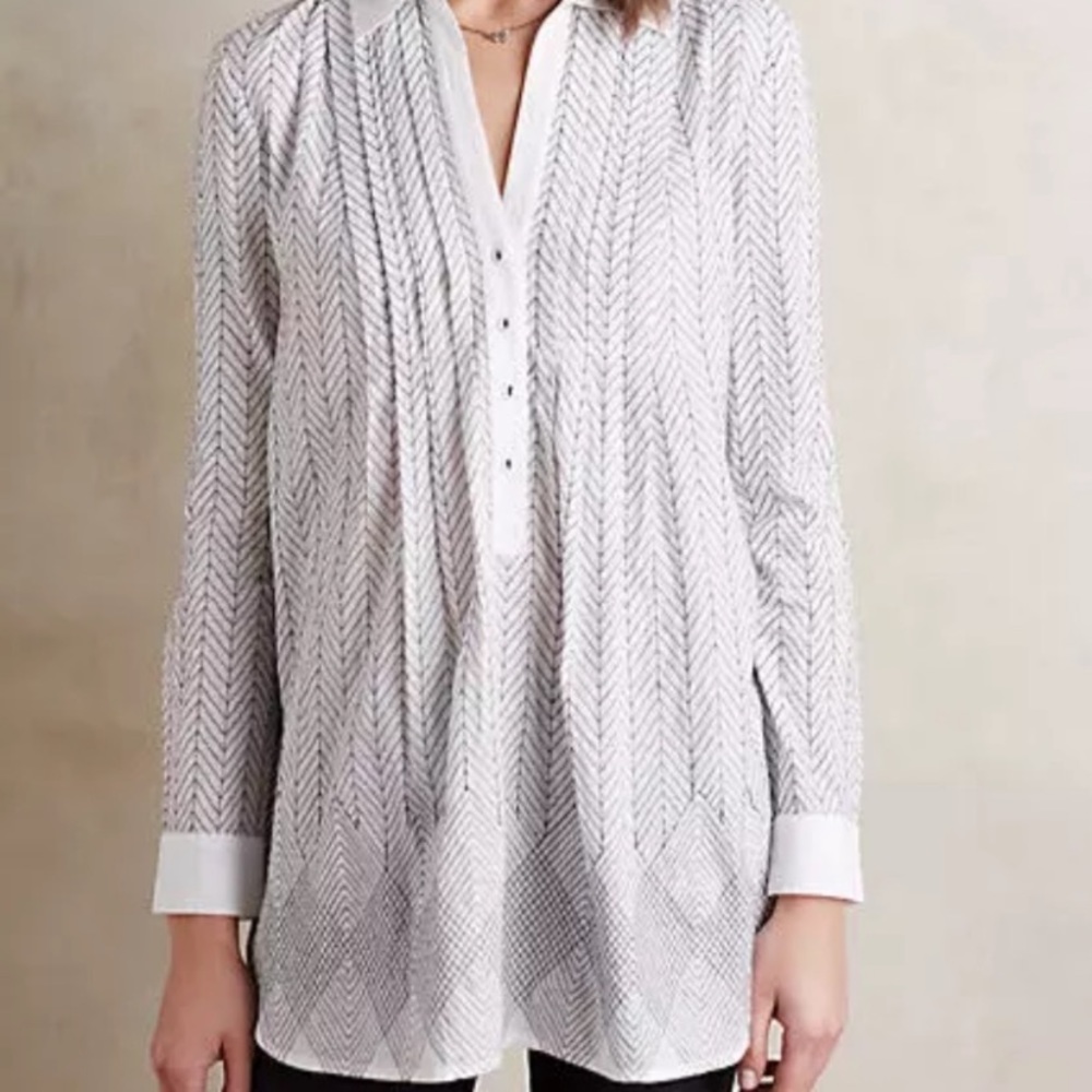 Anthropologie Vanessa Virginia Asha Embroidered Tunic